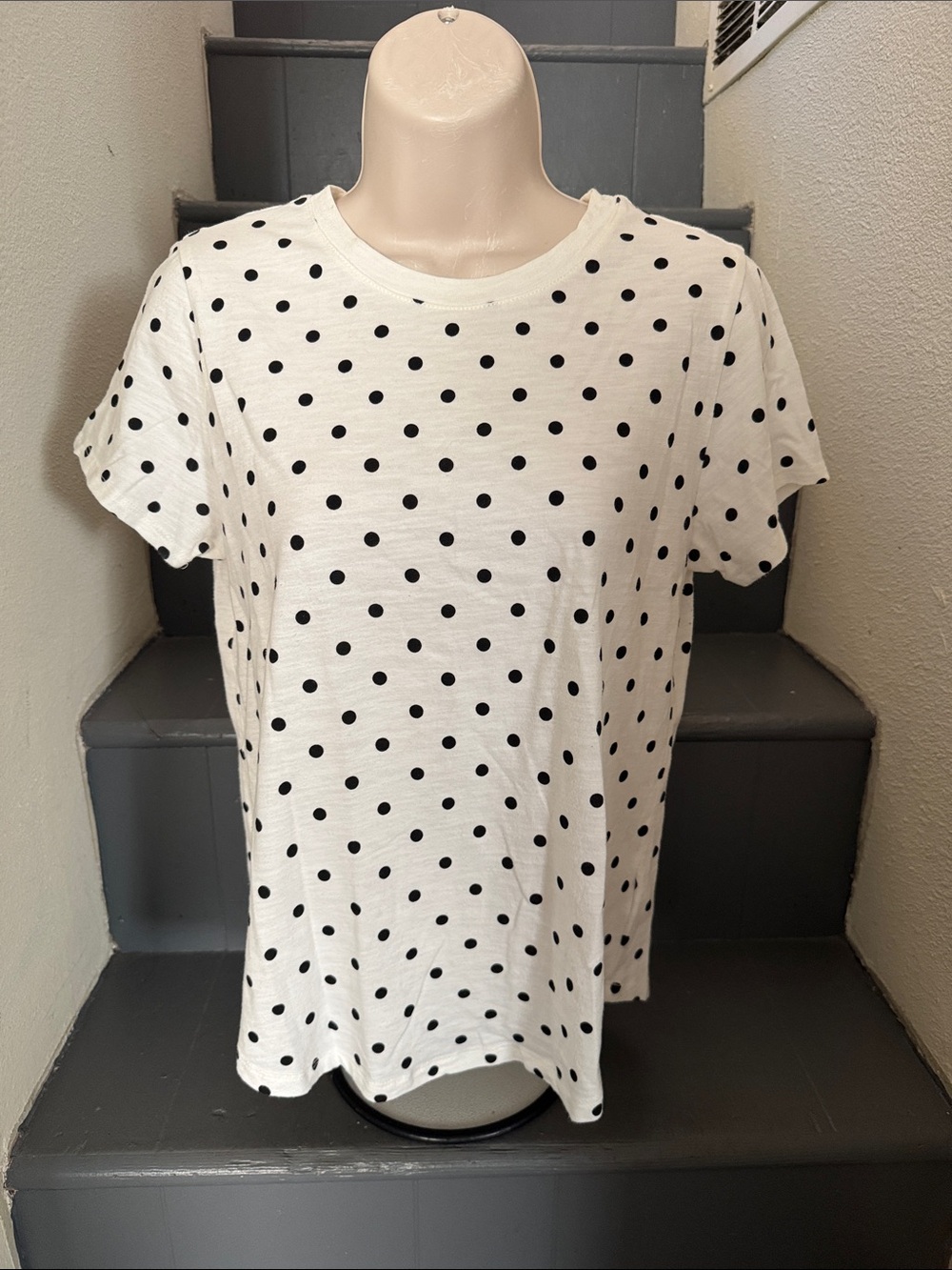 Old Navy WXS black and white polka dot t-shirt